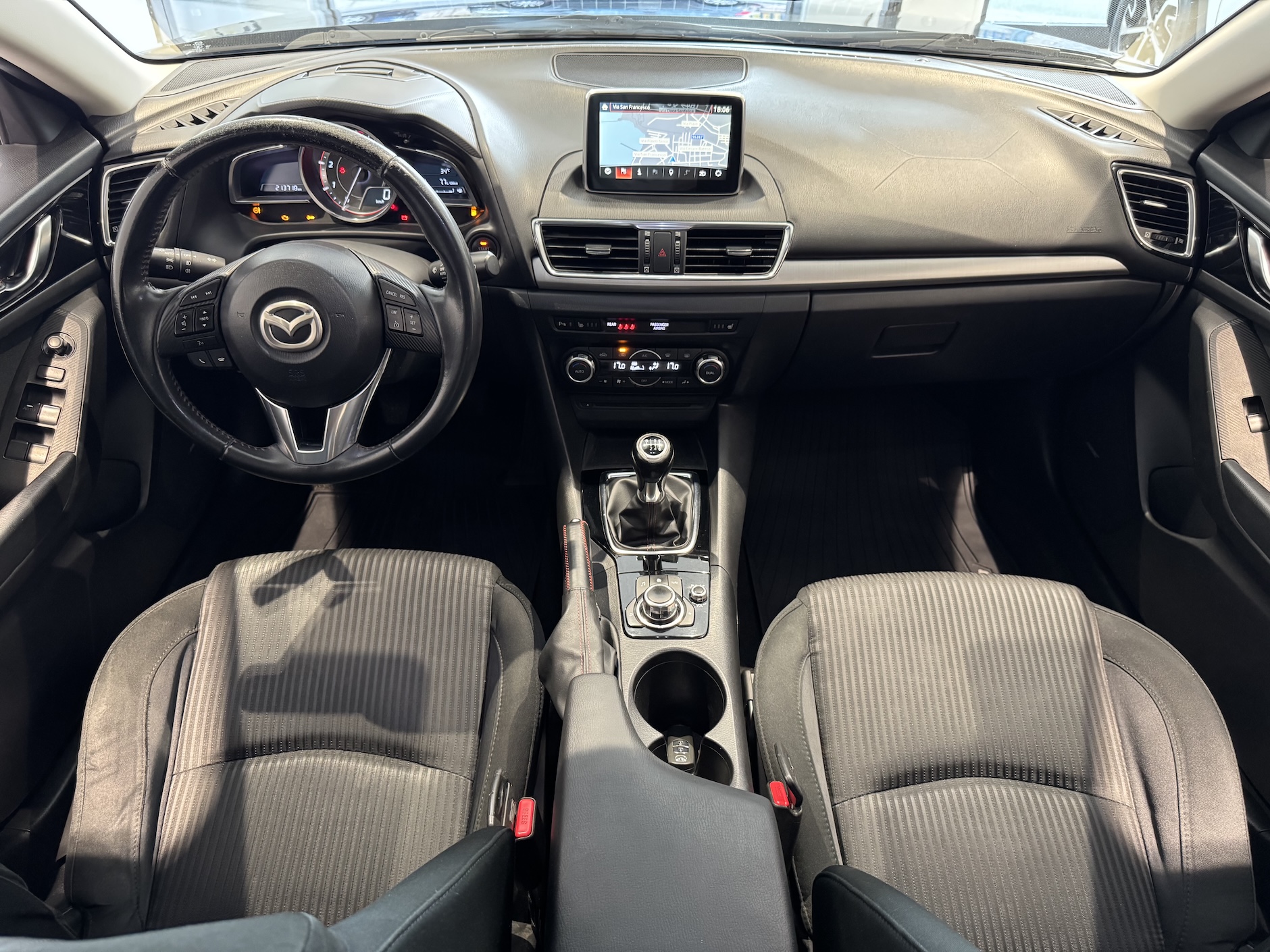 Mazda 3 2.2 Skyactiv-D Exceed