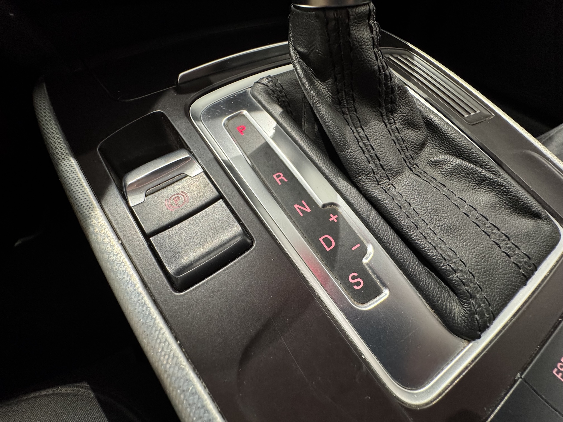 Audi A4 Avant 2.0 TDI MultiTronic Business